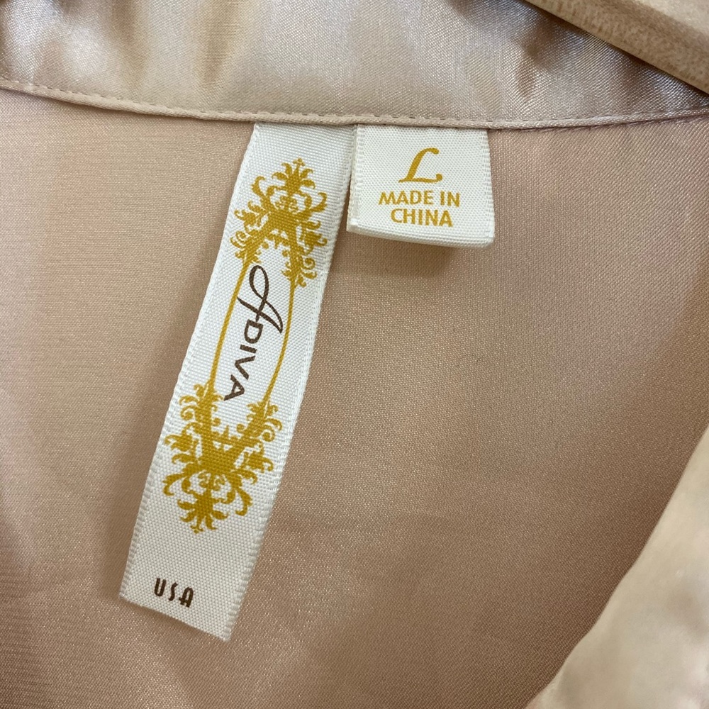 Adiva Shiny Light Gold Short Sleeve Blouse Large - Picture 5 of 6